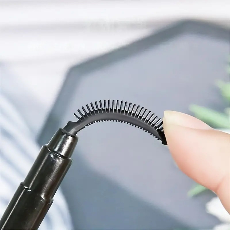 Escova de silicone para cílios - Beauty And Makeup Quotes avaliação e preço